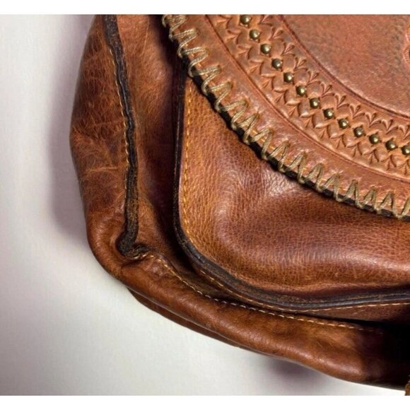 Patricia Nash Colli Distressed Flap Closure Crossbody Bag & Leather Wallet Set - Picture 9 of 16